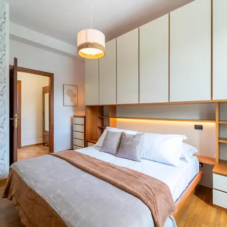 Manzoni 2 Apartmán