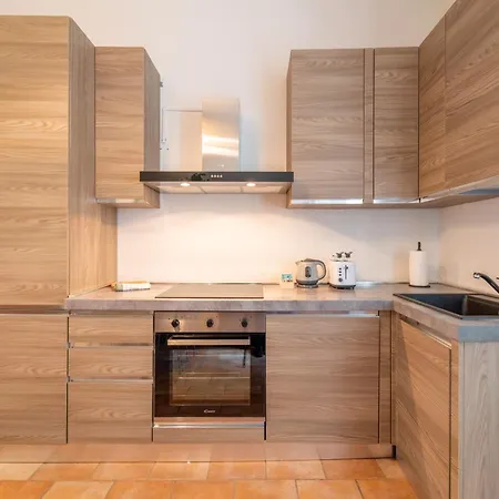 Apartment Manzoni 2