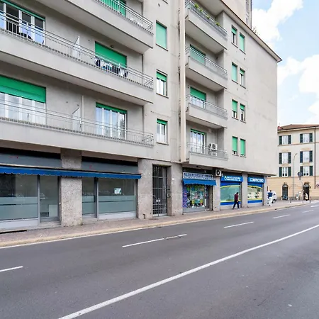 Apartment Manzoni 2 Como