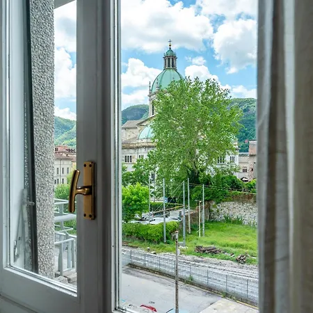 Manzoni 2 Apartmán