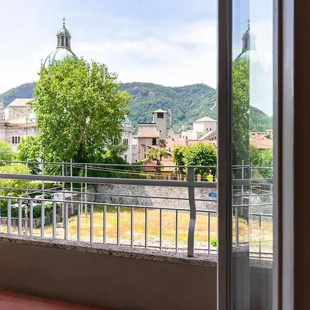 Manzoni 2 Apartment