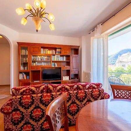 Apartment Manzoni 2 *